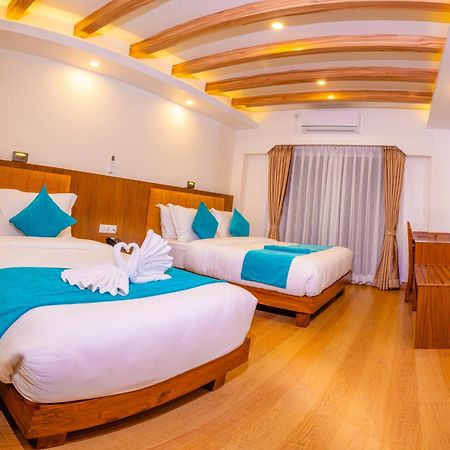 Hotel Pokhara Alpine And Springs Exterior foto